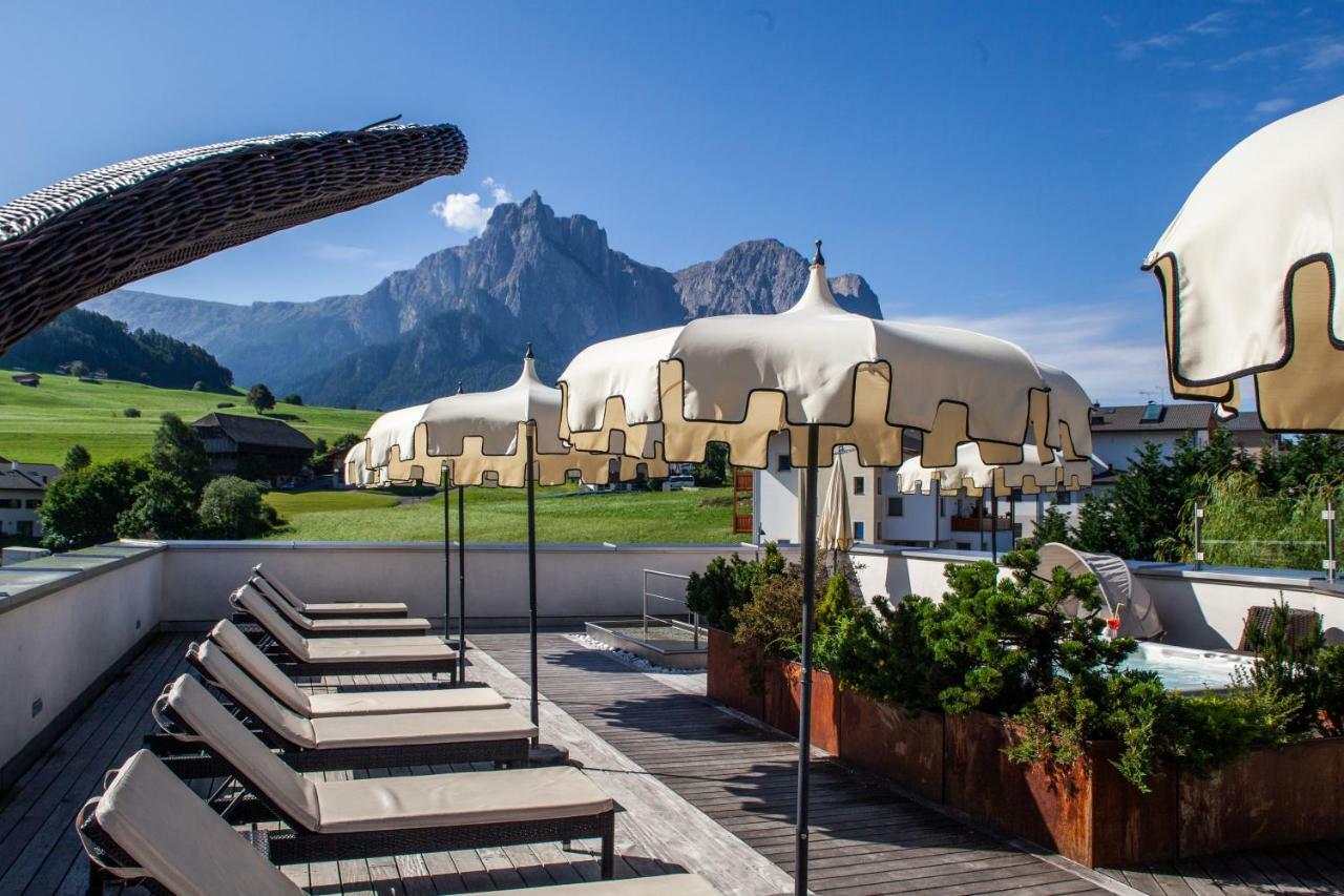 Hotel Castel Oswald Von Wolkenstein Castelrotto Exterior foto