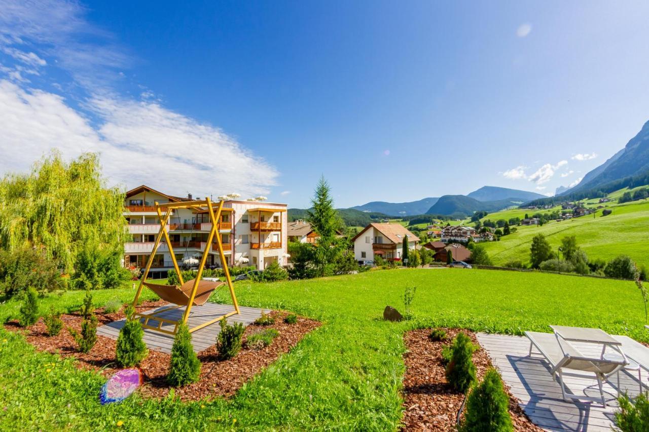 Hotel Castel Oswald Von Wolkenstein Castelrotto Exterior foto